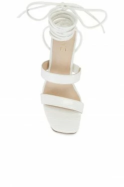 Buy ๐ RAYE Cherry Heel In Bone White โจ 10 Buy ๐ RAYE Cherry Heel In Bone White โจ -RAYE Official Store RAYE WZ1706 V4