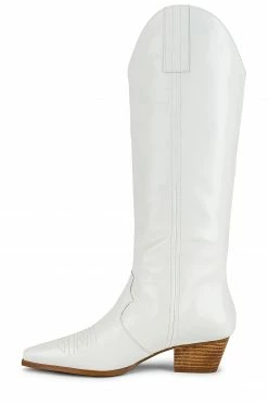Deals 🥰 RAYE Topaz Boot In White 🛒 11 Deals 🥰 RAYE Topaz Boot In White 🛒 -RAYE Official Store RAYE WZ1860 V5