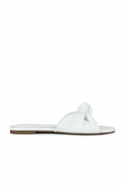 Outlet 🤩 RAYE Buffy 🩴 Sandal In White 🌟
